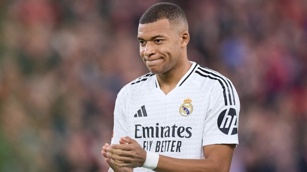 DIRECT. La version de la plaignante à propos de la soirée organisée à Stockholm avec Kylian Mbappé