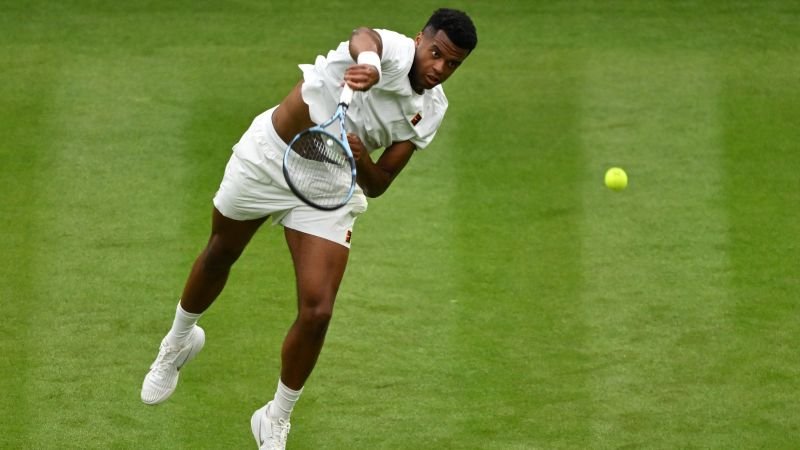 Les secrets derrière le tennis le plus rapide du monde servent